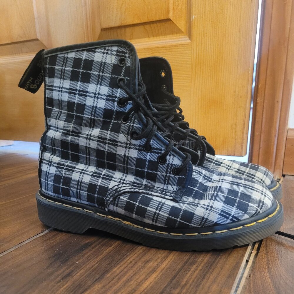 Doc Martens (size US 8)